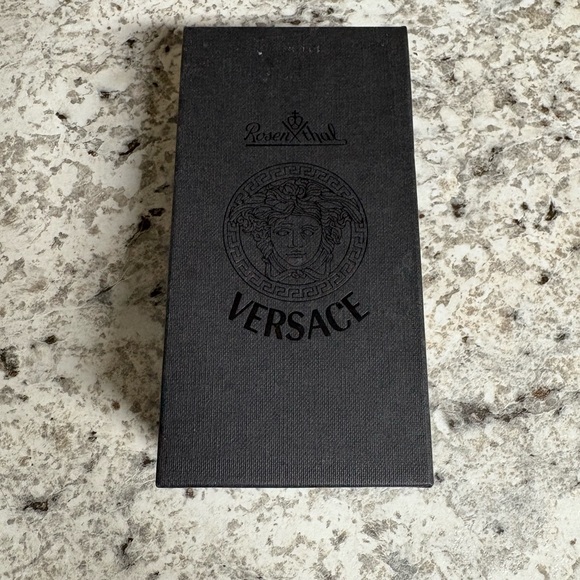 Versace Amethyst Bottle Stopper - Picture 5 of 7